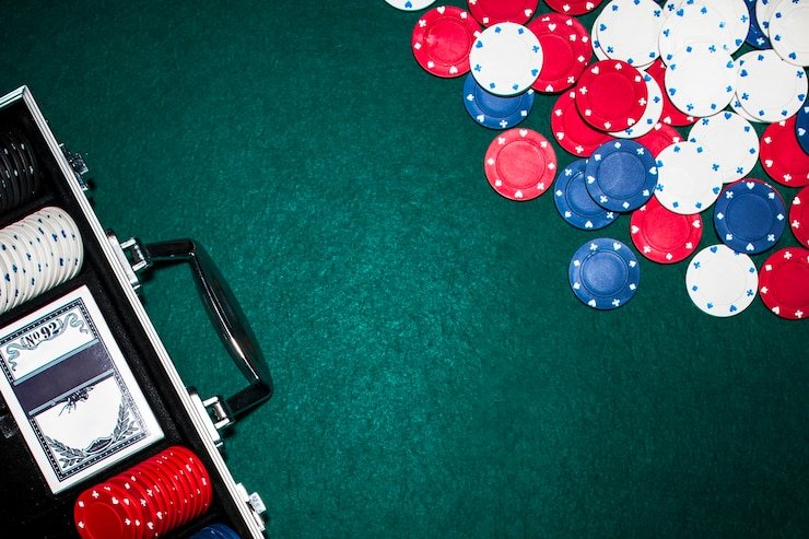 apk 9399 platform interface showing sportsbook, live casino, and slots categories on mobile